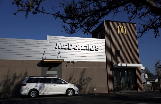 Say What! Mcdonald’s Sued For $900m By Company That Worked To Repair Ice Cream Machines