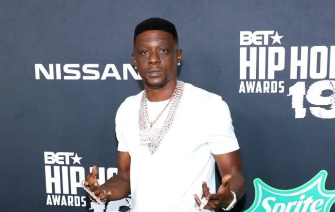 Boosie Goes Live On Ig With 18-year-old Son & Uses Magnifying Glass To Examine The Lady Parts Of Women