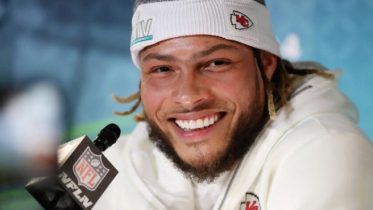 Steelers Fans Hoping To Sign Tyrann Mathieu To Right Draft Day Wrong