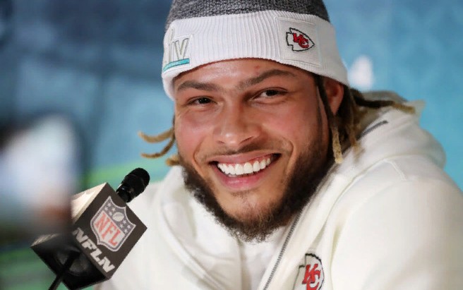 Steelers Fans Hoping To Sign Tyrann Mathieu To Right Draft Day Wrong