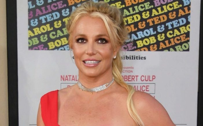 Britney Spears Shows Off Her "small Belly" After Pregnancy Announcement